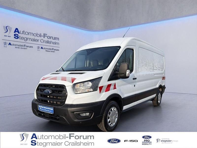 Gebraucht Ford Transit Trend 131 PS (96 kW) 2023 Frostweiß Limousine