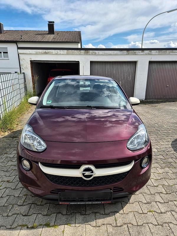 Gebraucht Opel Adam 115 PS (84 kW) 2016 Rot Kleinwagen