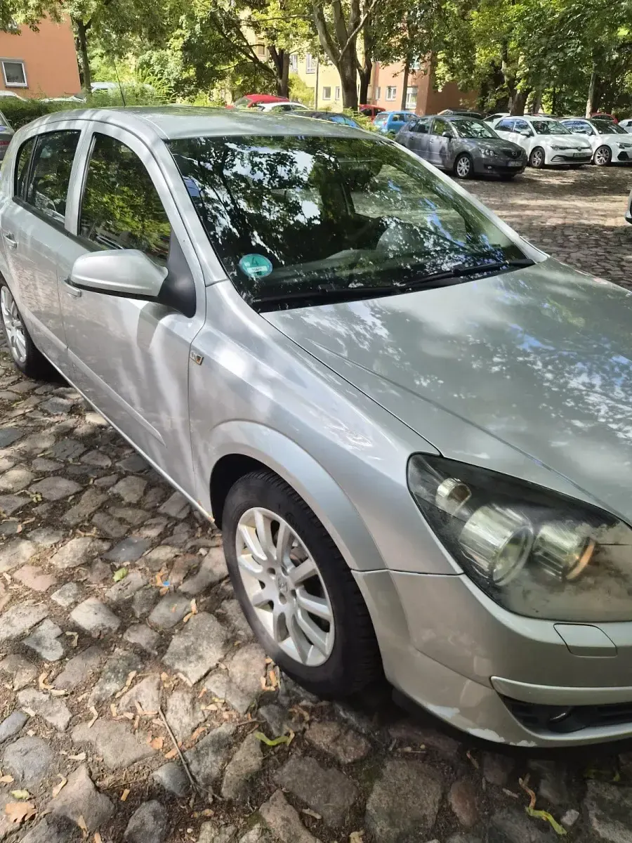 Gebraucht Opel Astra 105 PS (77 kW) 2004 Grau Kleinwagen