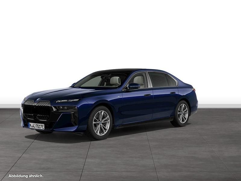Blau Gebraucht 2024 BMW 750e Limousine | 107.568 € (Etwas zu teuer) - Bild 1/4