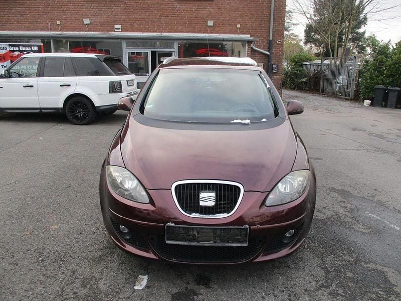 Violett Gebraucht 2007 Seat Altea XL Stylance Van / Kleinbus | 1.499 € (Guter Preis) - Bild 1/4