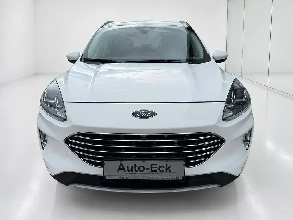 Gebraucht Ford Kuga Titanium 224 PS (164 kW) 2021 Weiß SUV