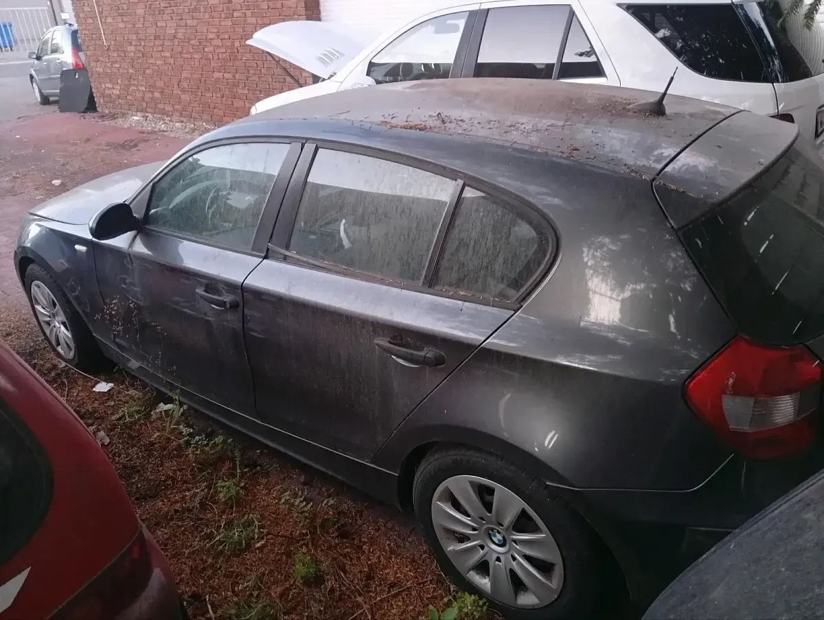 Gebraucht BMW 116 116 PS (85 kW) 2005 Grau Kleinwagen