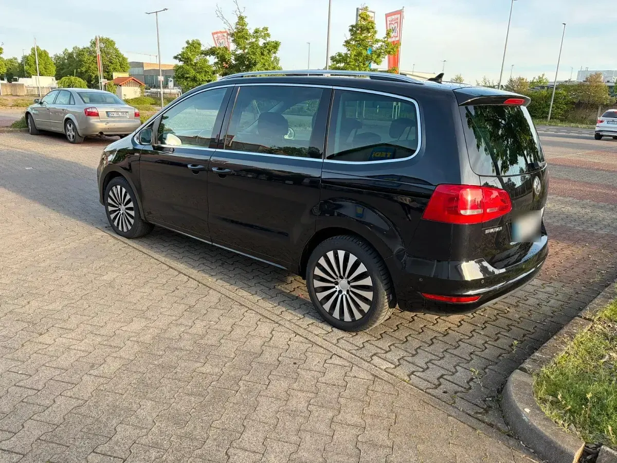 Occasion VW Sharan Highline 140 ch (102 kW) 2014 Noir Monospace