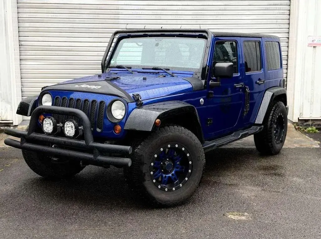 Gebraucht Jeep Wrangler Sahara 200 PS (147 kW) 2011 Blau SUV
