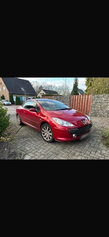 Gebraucht Peugeot 307 CC 140 PS (102 kW) 2006 Rot Cabrio