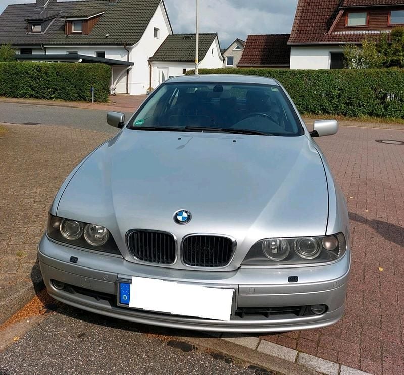 Silber Gebraucht 2000 BMW 525 Limousine | 4.500 € (Guter Preis) - Bild 1/4