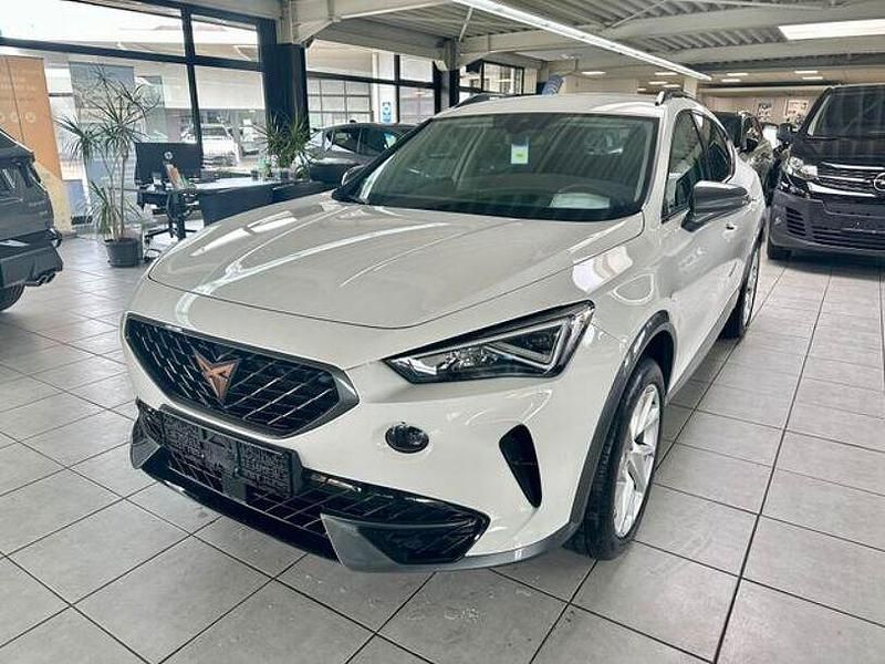 Candy weiss Gebraucht 2023 Cupra Formentor SUV | 25.979 € (Guter Preis) - Bild 1/4