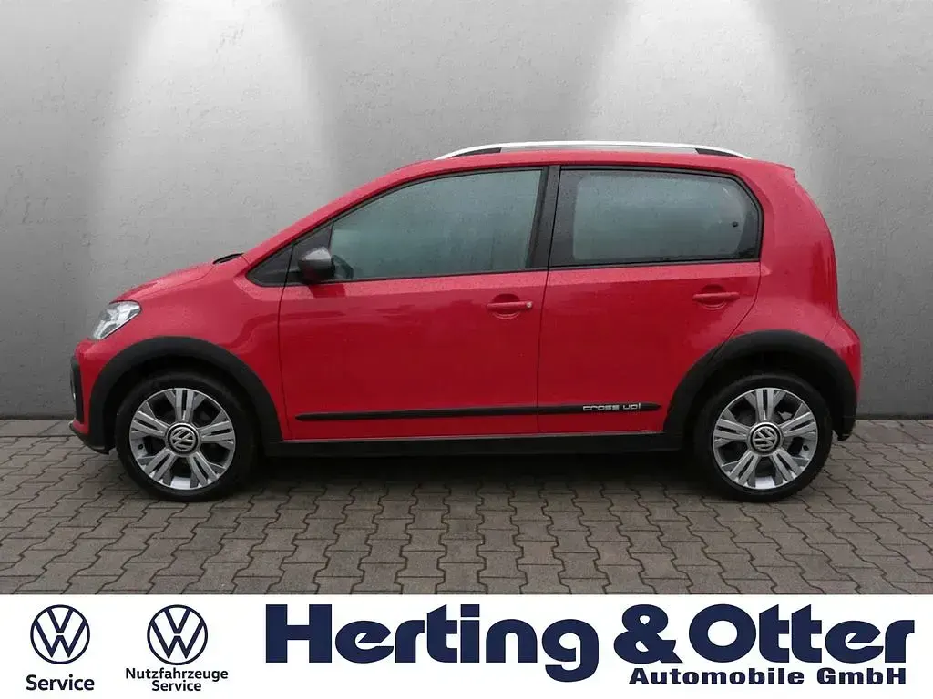 Gebraucht VW up! 75 PS (55 kW) 2019 Rot Kleinwagen
