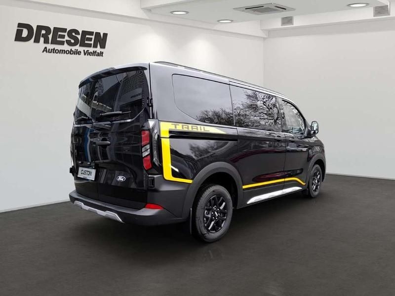 Neu Ford Transit Custom 136 PS (100 kW) 2026 Schwarz Kombi