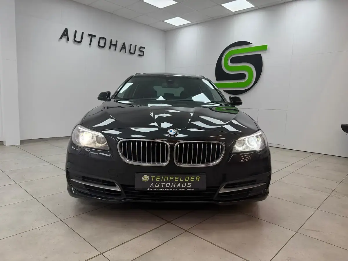 Gebraucht BMW 530 Comfort Edition 258 PS (189 kW) 2014 Schwarz Kombi