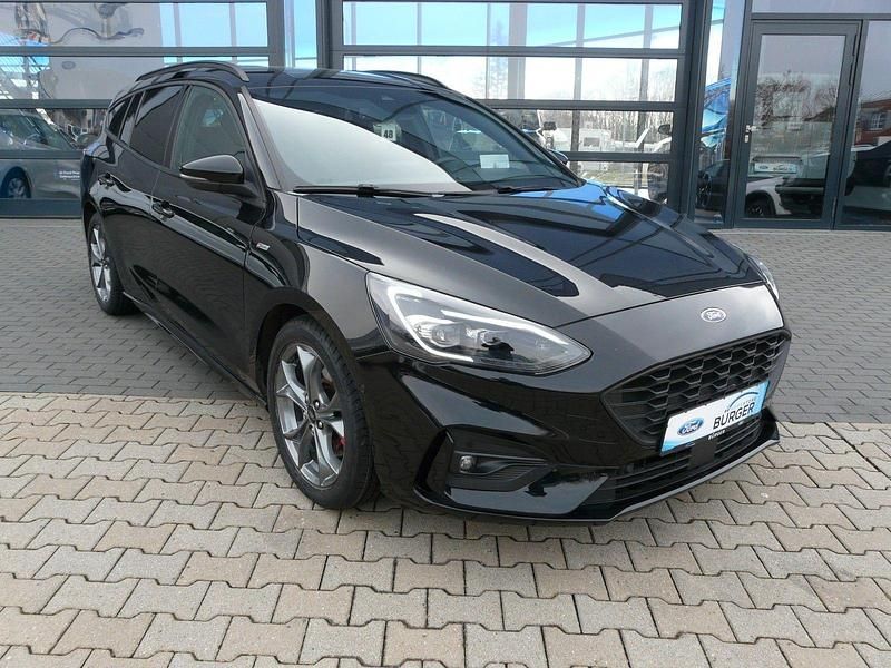 Gebraucht Ford Focus ST-Line X 155 PS (114 kW) 2020 Schwarz Kombi