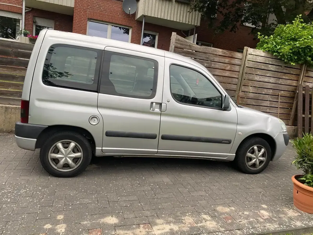 Gebraucht Citroën Berlingo 75 PS (55 kW) 2004 Grau Van / Kleinbus