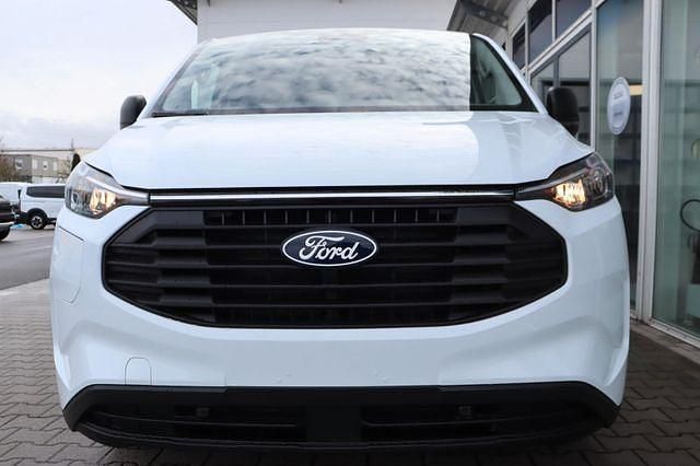 Second-hand Ford Transit Custom 232 CP (170 kW) 2025 Alb Hatchback