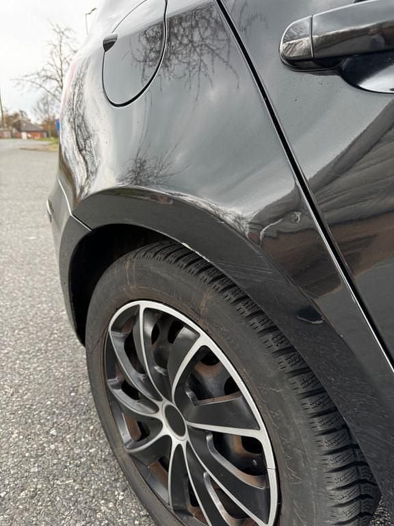 Gebraucht BMW 116 122 PS (89 kW) 2007 Schwarz Kleinwagen