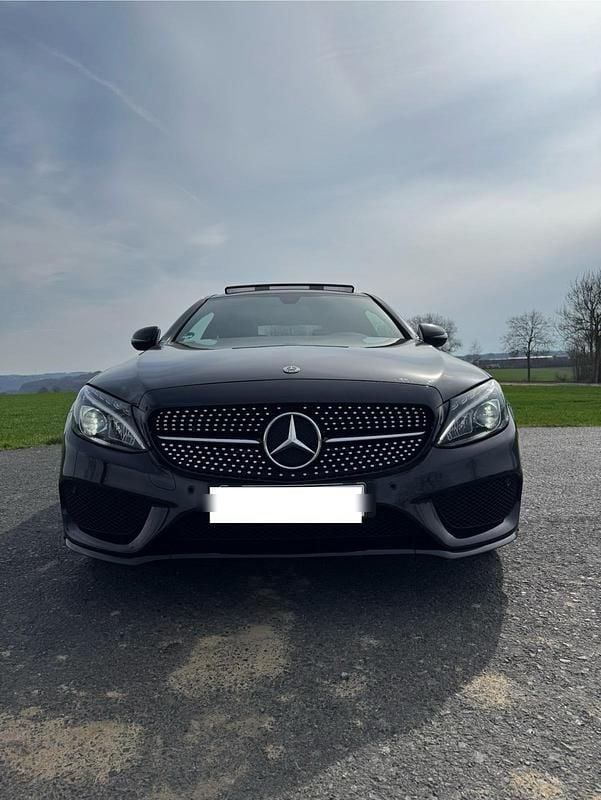 Gebraucht Mercedes C300 AMG 245 PS (180 kW) 2017 Schwarz Coupé