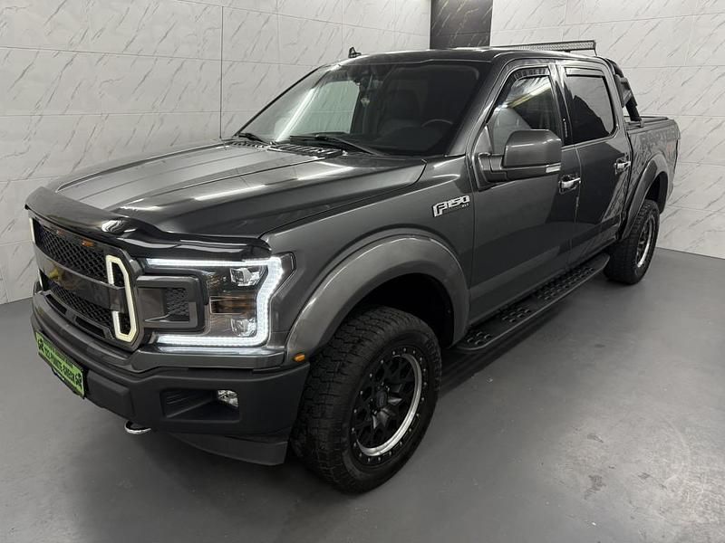 Grau Gebraucht 2020 Ford F-150 XLT Abholung | 38.490 € - Bild 1/4