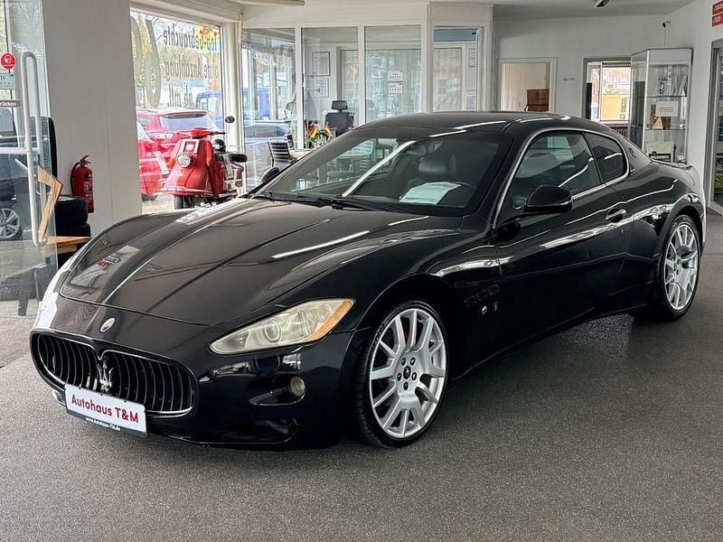 Gebraucht Maserati Granturismo 405 PS (297 kW) 2008 Schwarz (metallic) Coupé