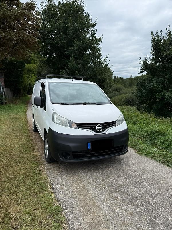 Weiß Gebraucht 2015 Nissan NV200 Van | 5.850 € (Superpreis) - Bild 1/4