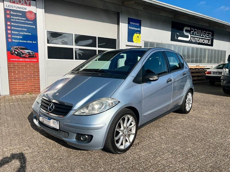 Blau Gebraucht 2006 Mercedes A160 Limousine | 2.750 € (Fairer Preis) - Bild 1/4