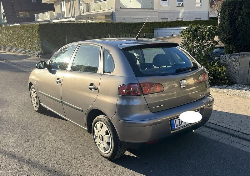 Gebraucht Seat Ibiza 75 PS (55 kW) 2003 Grau Kleinwagen