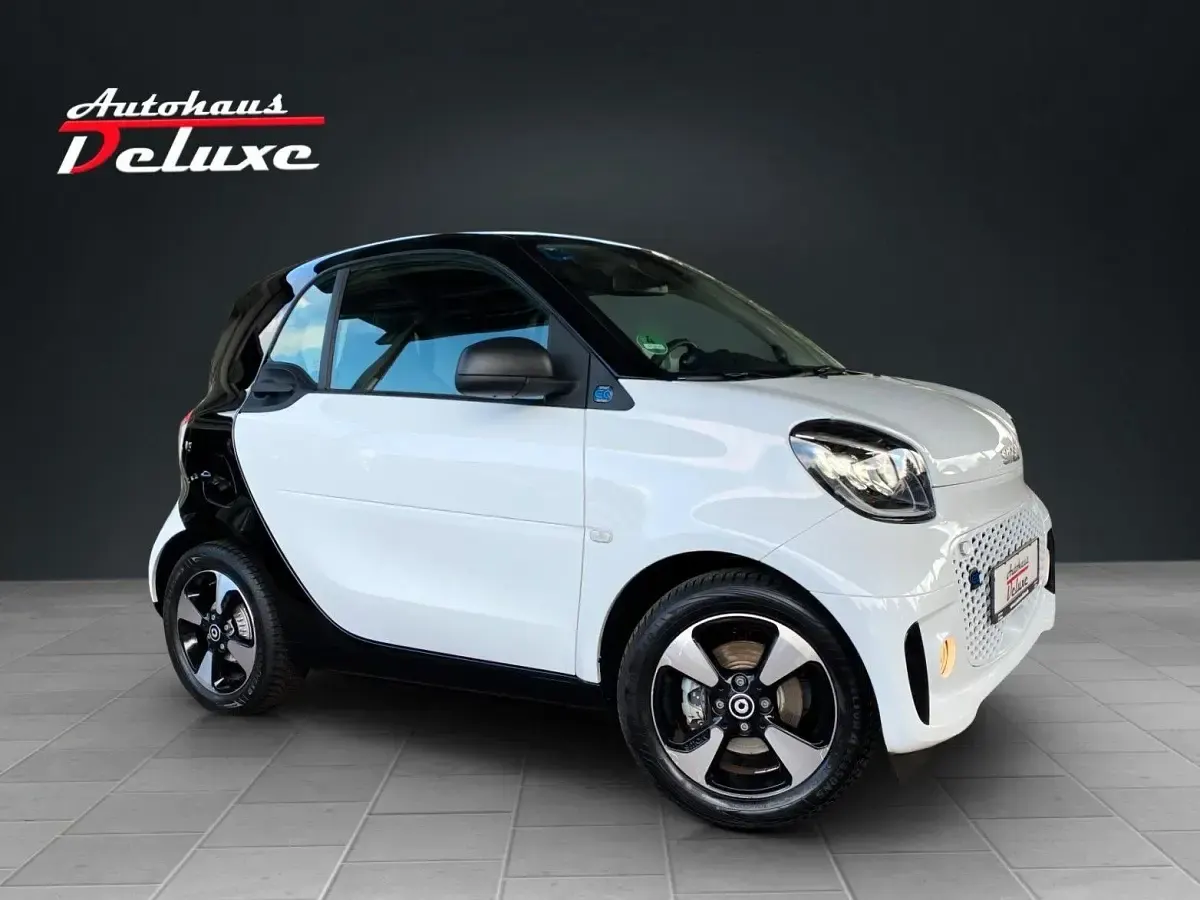 Gebraucht Smart ForTwo Coupé 60 kW (82 PS) 2022 Weiß Coupé