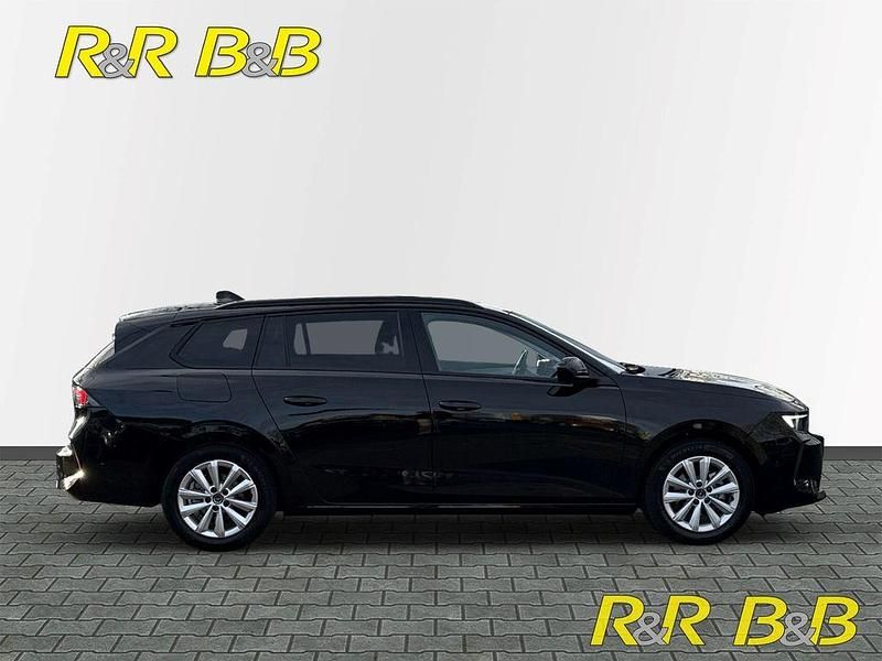 Gebraucht Opel Astra Edition 110 PS (80 kW) 2025 Schwarz Kombi