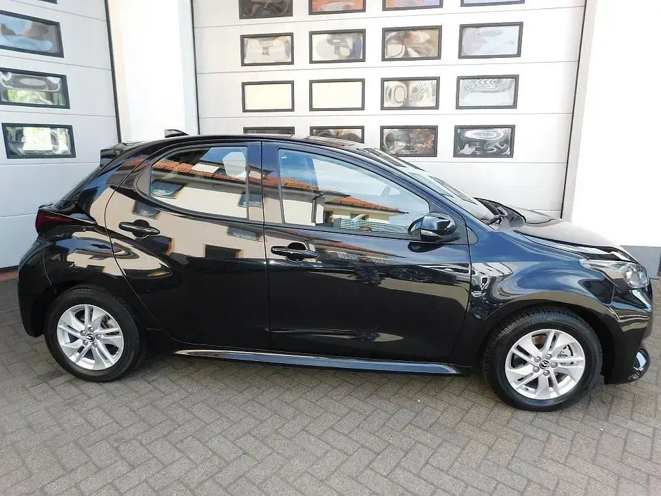 Gebraucht Mazda 2 116 PS (85 kW) 2022 Opera black Kleinwagen