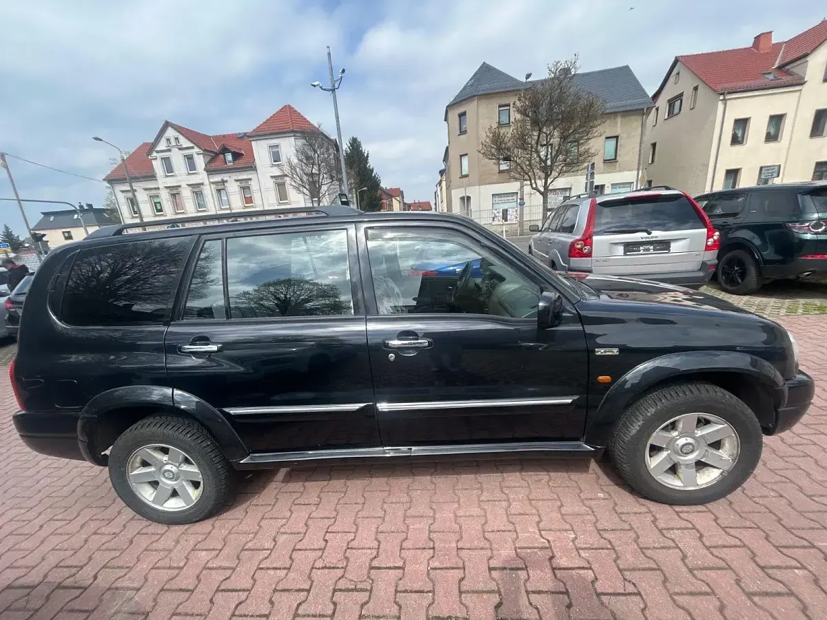 Gebraucht Suzuki Grand Vitara 173 PS (127 kW) 2001 Schwarz SUV