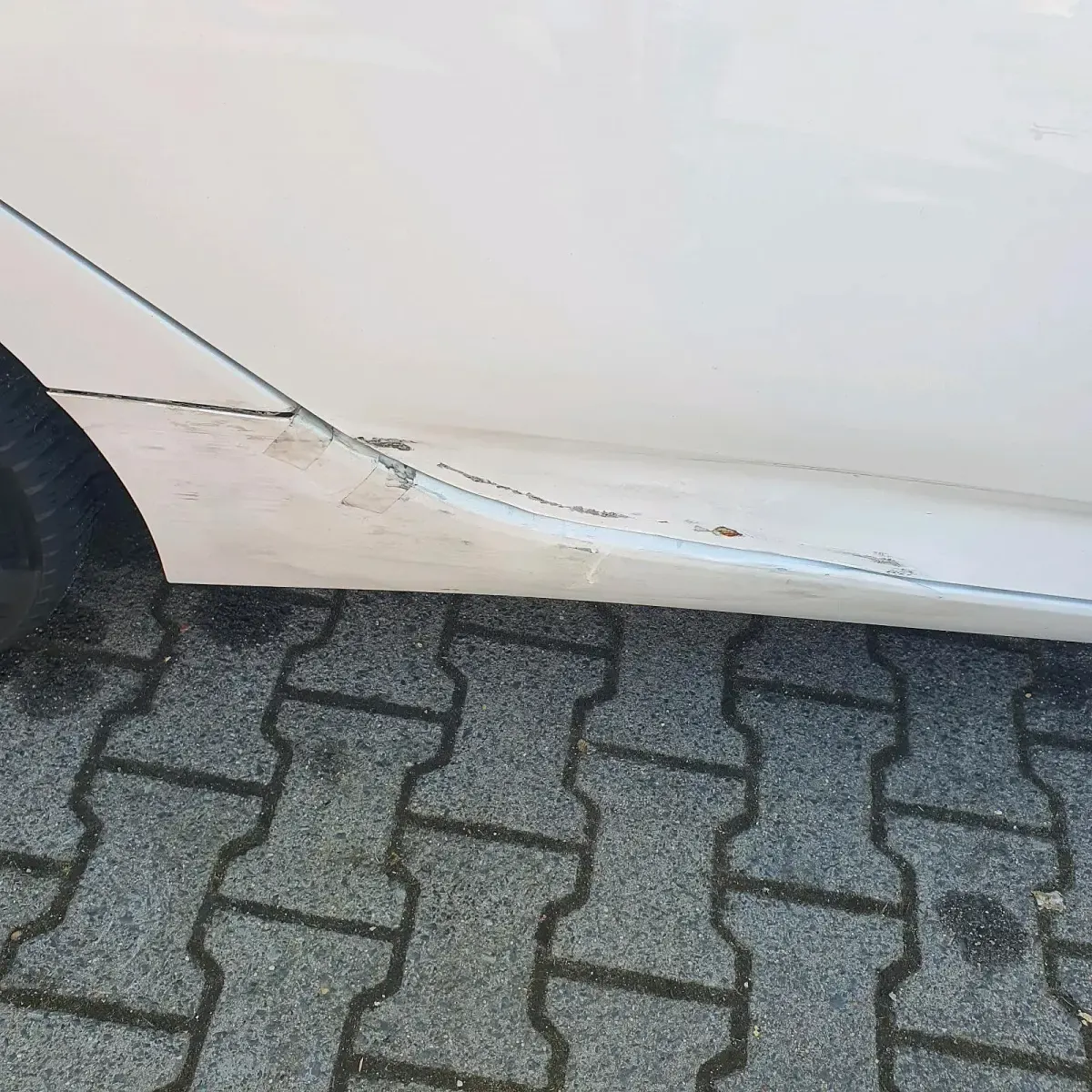 Gebraucht Hyundai i40 141 PS (103 kW) 2016 Weiß Kombi