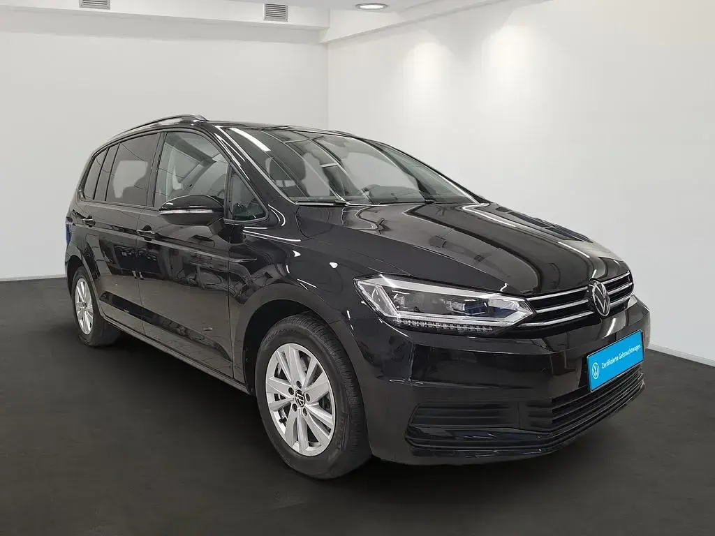 Gebraucht VW Touran Comfortline 150 PS (110 kW) 2025 Schwarz Van / Kleinbus