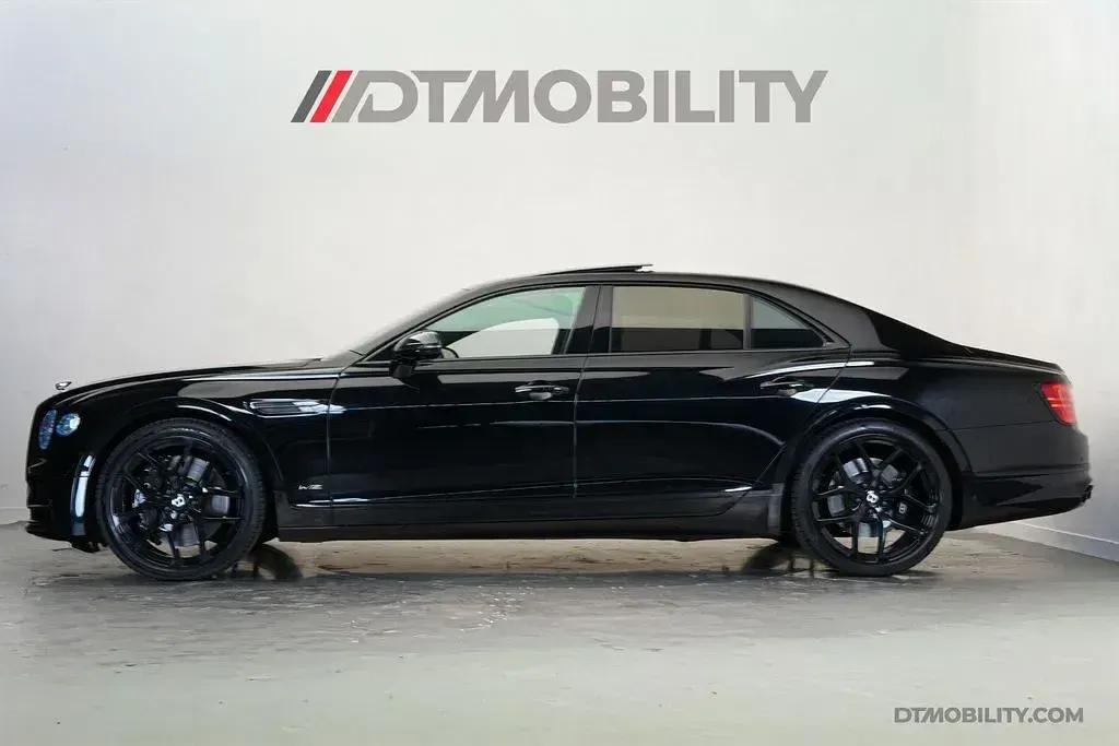 Gebraucht Bentley Flying Spur Mulliner 635 PS (467 kW) 2022 Schwarz Limousine