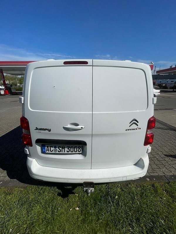 Second-hand Citroën Jumpy 185 CP (136 kW) 2020 Alb Monovolum