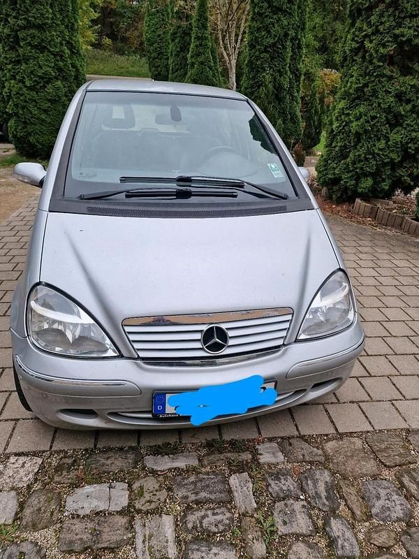 Silber Gebraucht 2003 Mercedes 170 Kleinwagen | 599 € - Bild 1/4