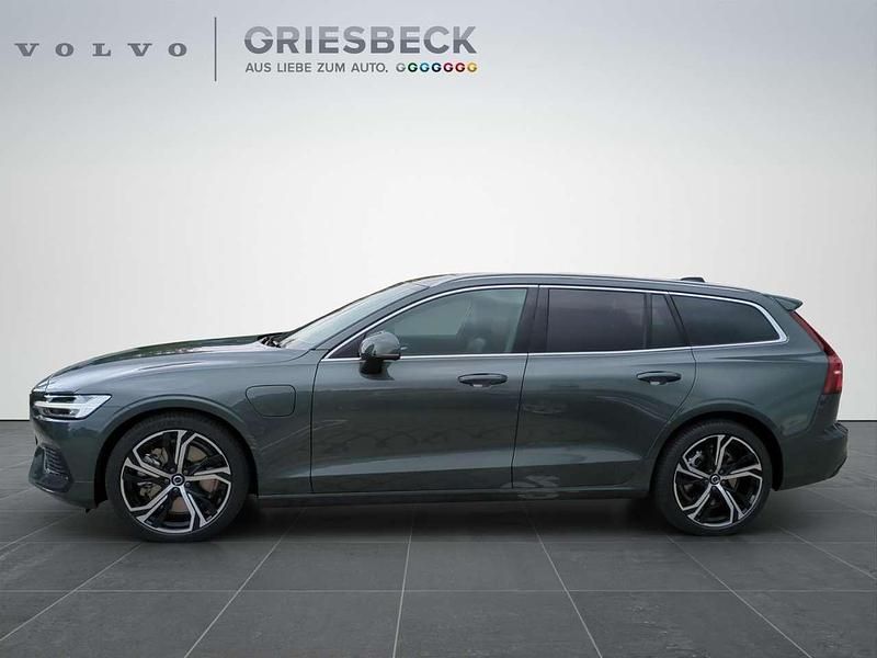 Gebraucht Volvo V60 Ultra 455 PS (334 kW) 2025 Forrest lake Kombi