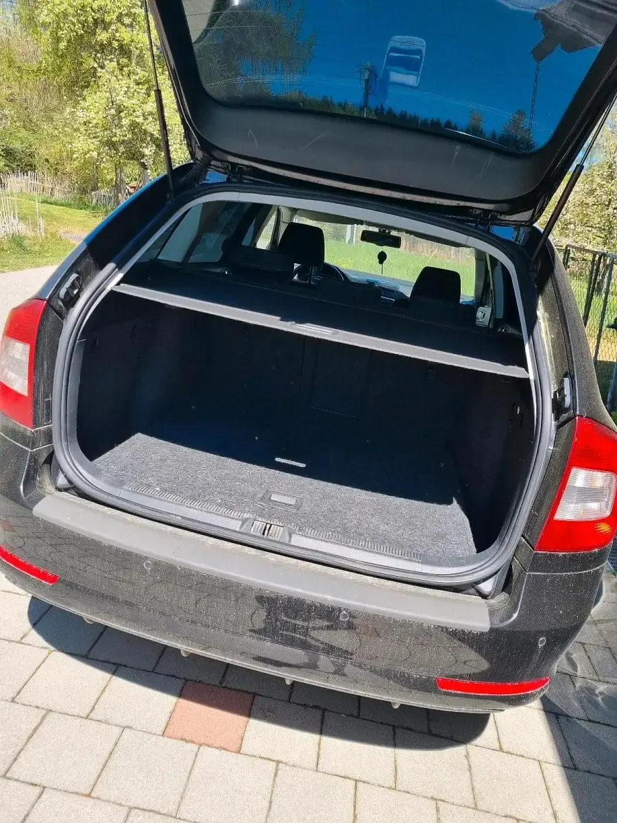 Gebraucht Skoda Octavia 160 PS (117 kW) 2011 Kombi