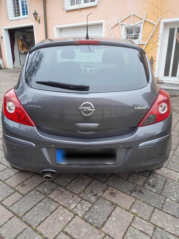 Gebraucht Opel Corsa 87 PS (63 kW) 2011 Grau Kleinwagen