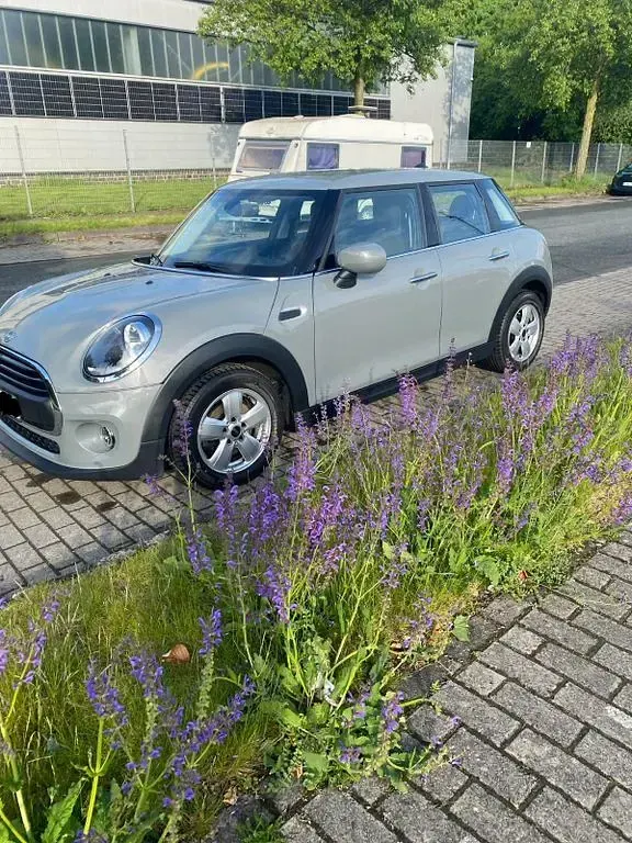 Gebraucht Mini ONE 102 PS (75 kW) 2020 Grau Kleinwagen