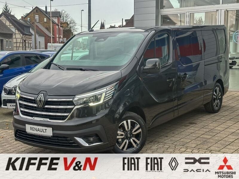 Tenebroschwarz Neu 2024 Renault Trafic Van | 63.990 € - Bild 1/4