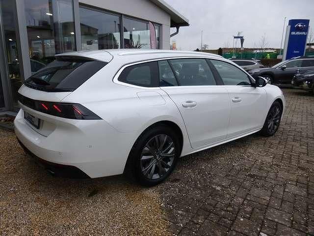 Gebraucht Peugeot 508 Allure 181 PS (133 kW) 2019 Lack weiss perlglänzend Kombi