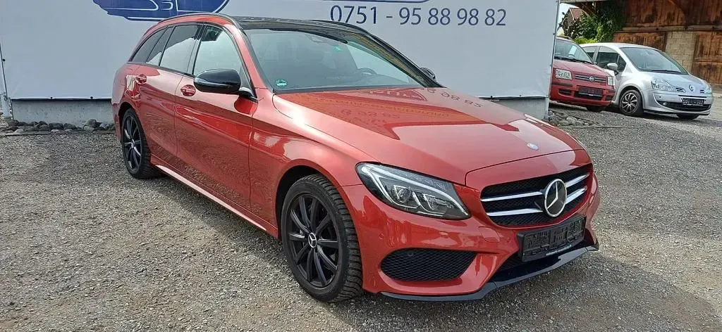 Gebraucht Mercedes C250 AMG 204 PS (150 kW) 2017 Rot Limousine