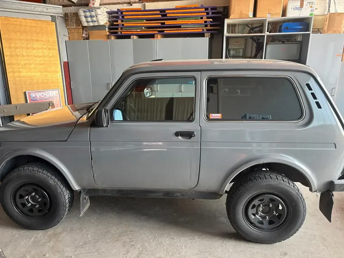 Gebraucht Lada Taiga 83 PS (61 kW) 2014 Grün SUV