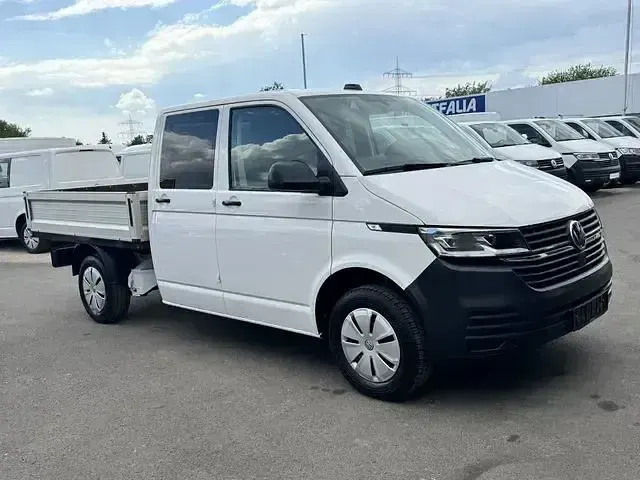 Gebraucht VW T6.1 150 PS (110 kW) 2021 Weiß Van