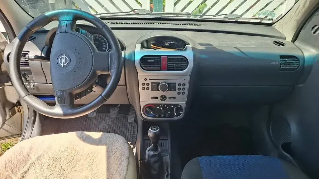 Gebraucht Opel Combo 75 PS (55 kW) 2007 Silber Van / Kleinbus