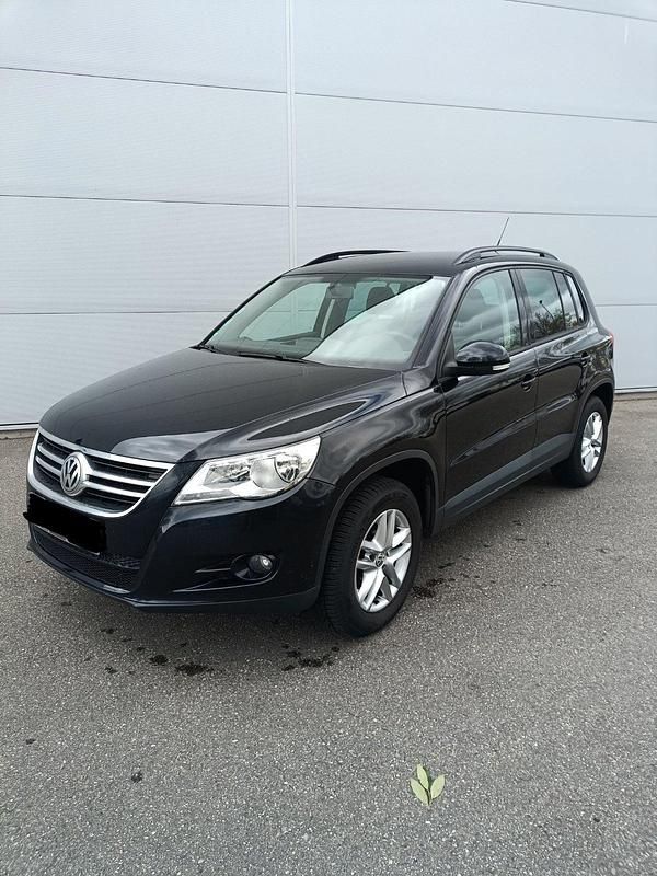 Gebraucht VW Tiguan 150 PS (110 kW) 2010 Schwarz SUV
