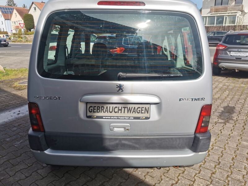 Gebraucht Peugeot Partner Premium 109 PS (80 kW) 2003 Grau Van / Kleinbus