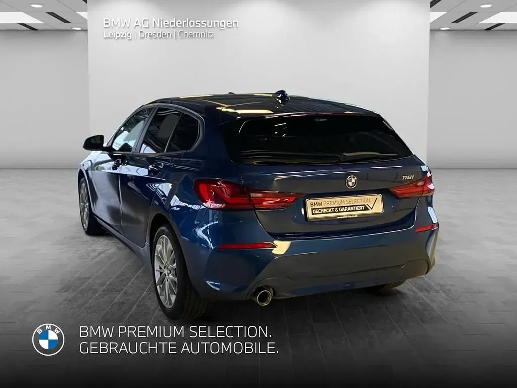 Gebraucht BMW 118 Advantage 136 PS (100 kW) 2022 Blau Kleinwagen