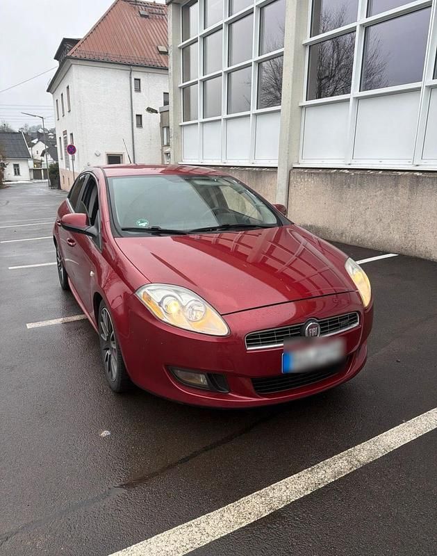 Gebraucht Fiat Bravo 120 PS (88 kW) 2008 Rot Kleinwagen