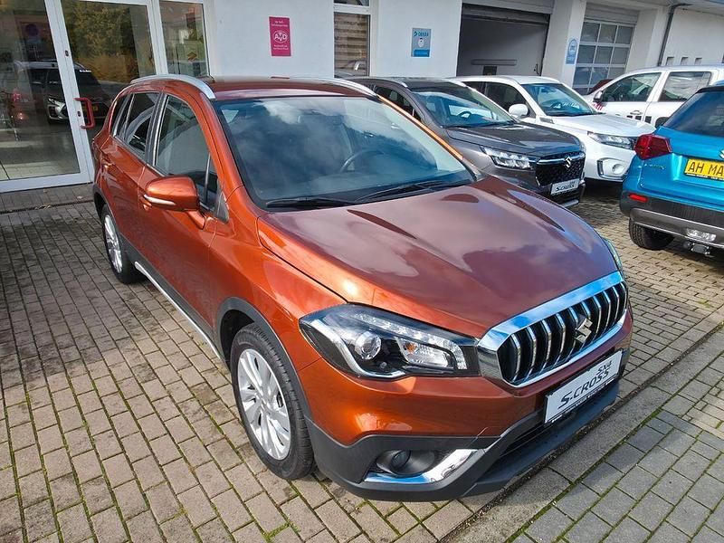 Gebraucht Suzuki SX4 S-Cross 129 PS (94 kW) 2020 Orange SUV