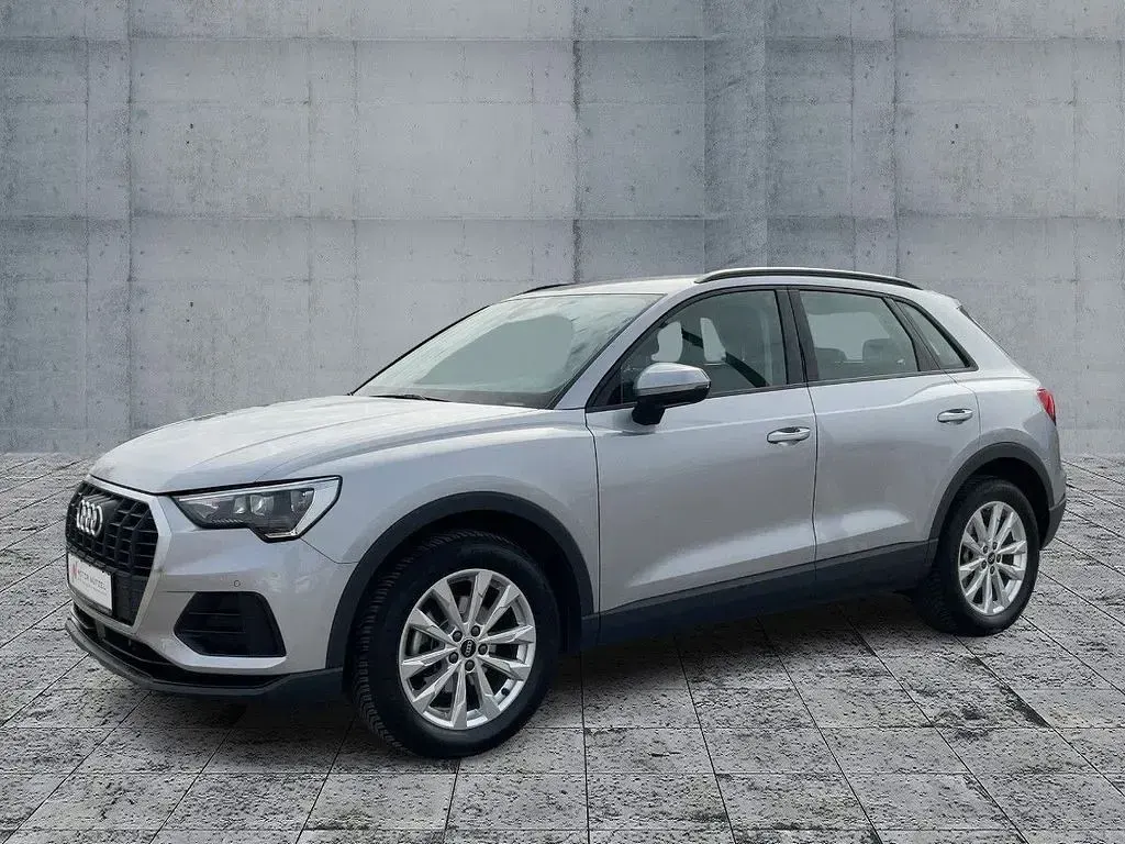 Gebraucht Audi Q3 150 PS (110 kW) 2023 Silber SUV